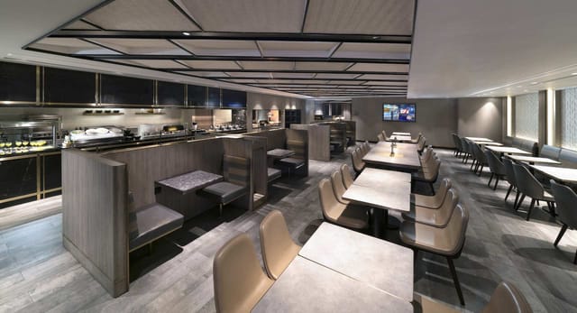 hong-kong-international-airport-hkg-plaza-premium-lounge-services-plaza-premium-lounge_1